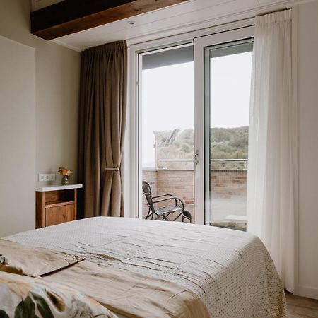 Duinvilla Aan De Zee B&B Zoutelande Exterior photo