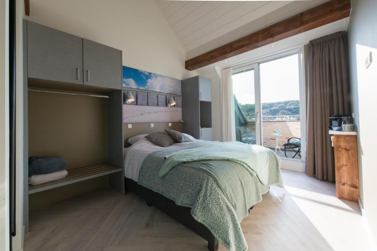 Duinvilla Aan De Zee B&B Zoutelande Exterior photo