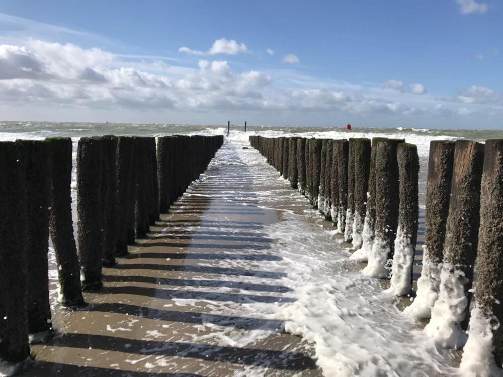 Duinvilla Aan De Zee B&B Zoutelande Exterior photo