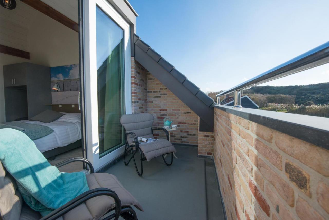 Duinvilla Aan De Zee B&B Zoutelande Exterior photo